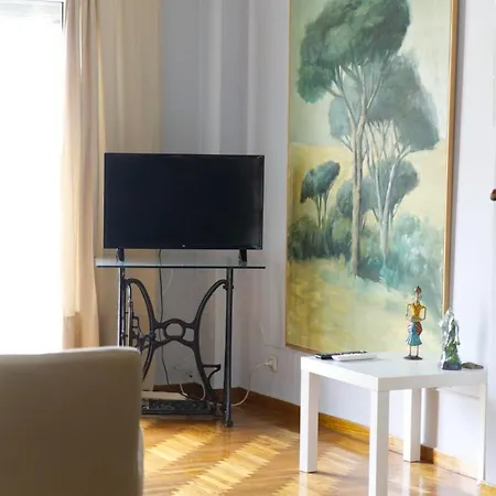 Funky Apartment-2